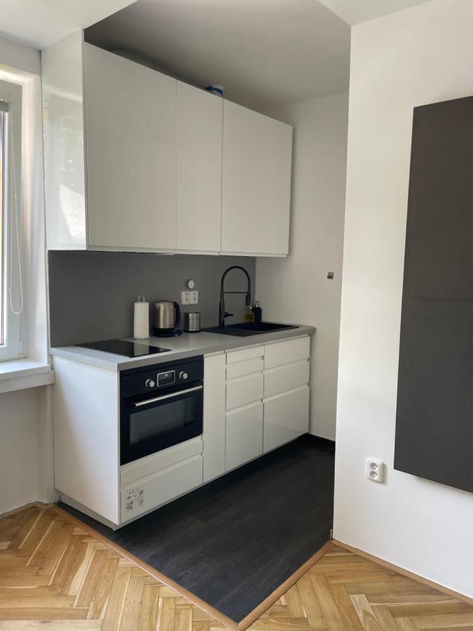 Apartman V Kratke Kamenicky Senov Exteriör bild