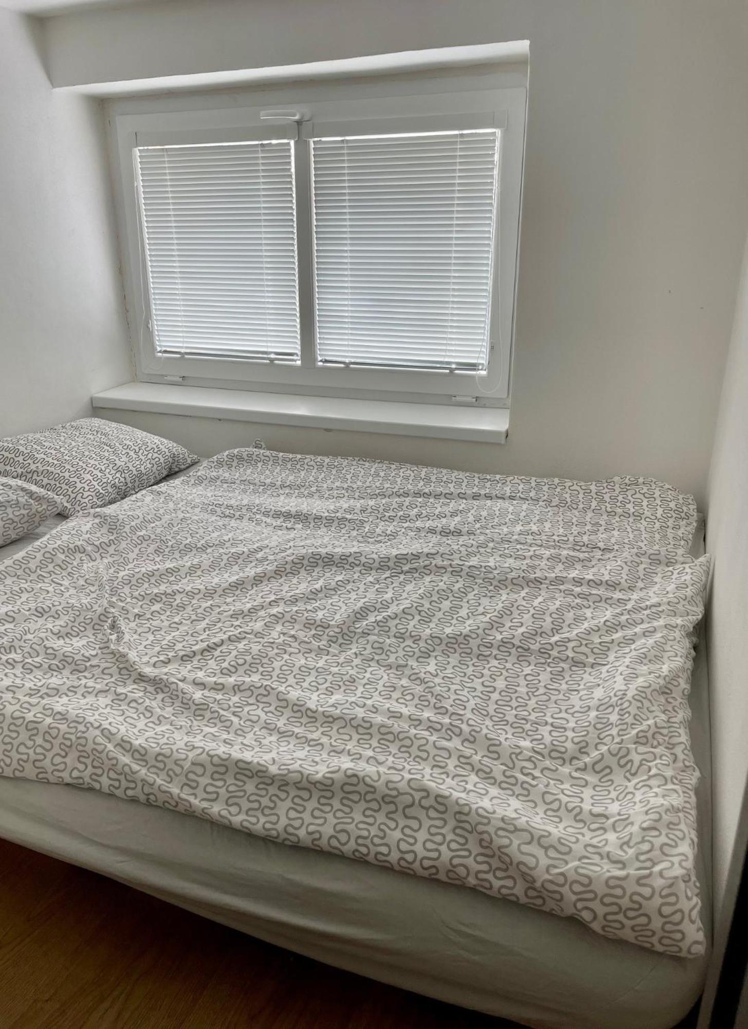 Apartman V Kratke Kamenicky Senov Exteriör bild
